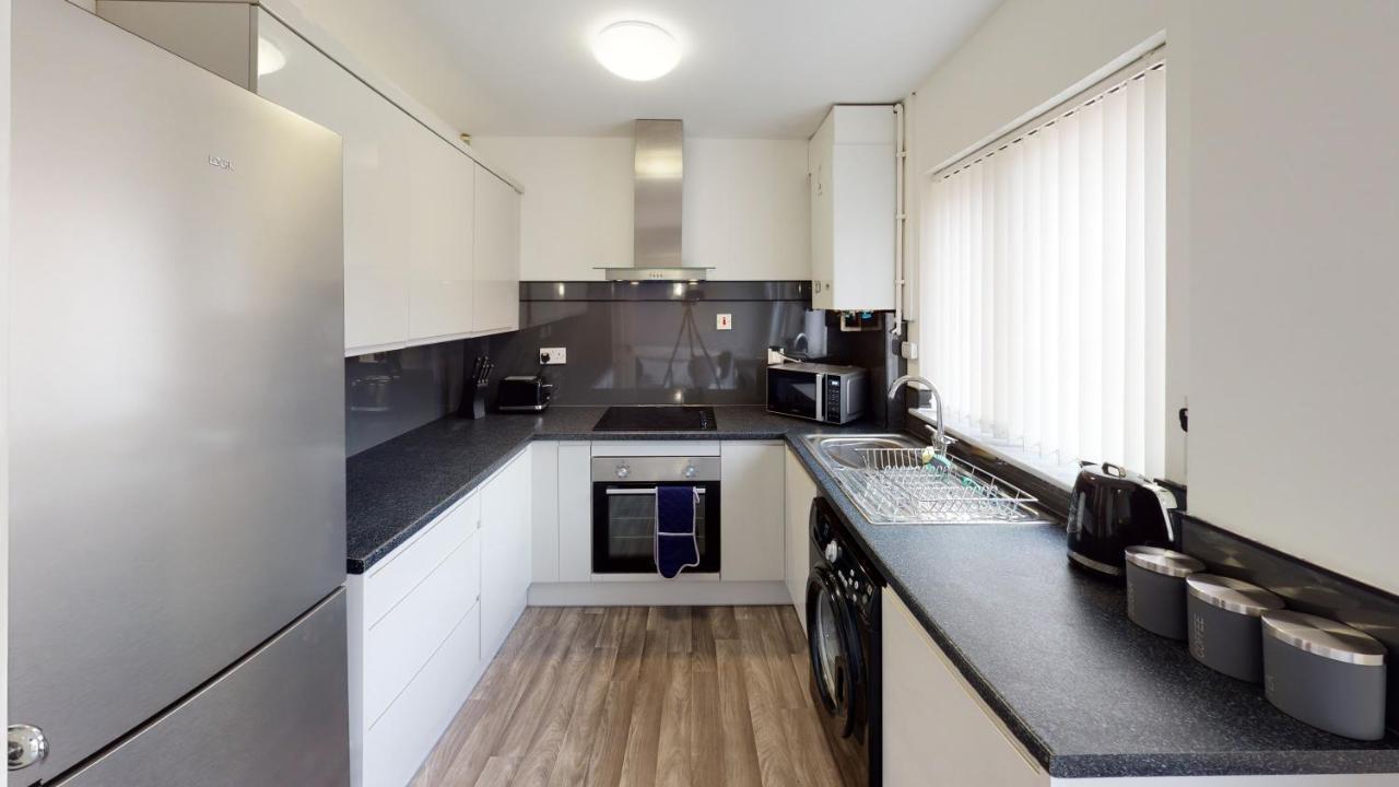Marina House Apartment Kingston upon Hull Bagian luar foto